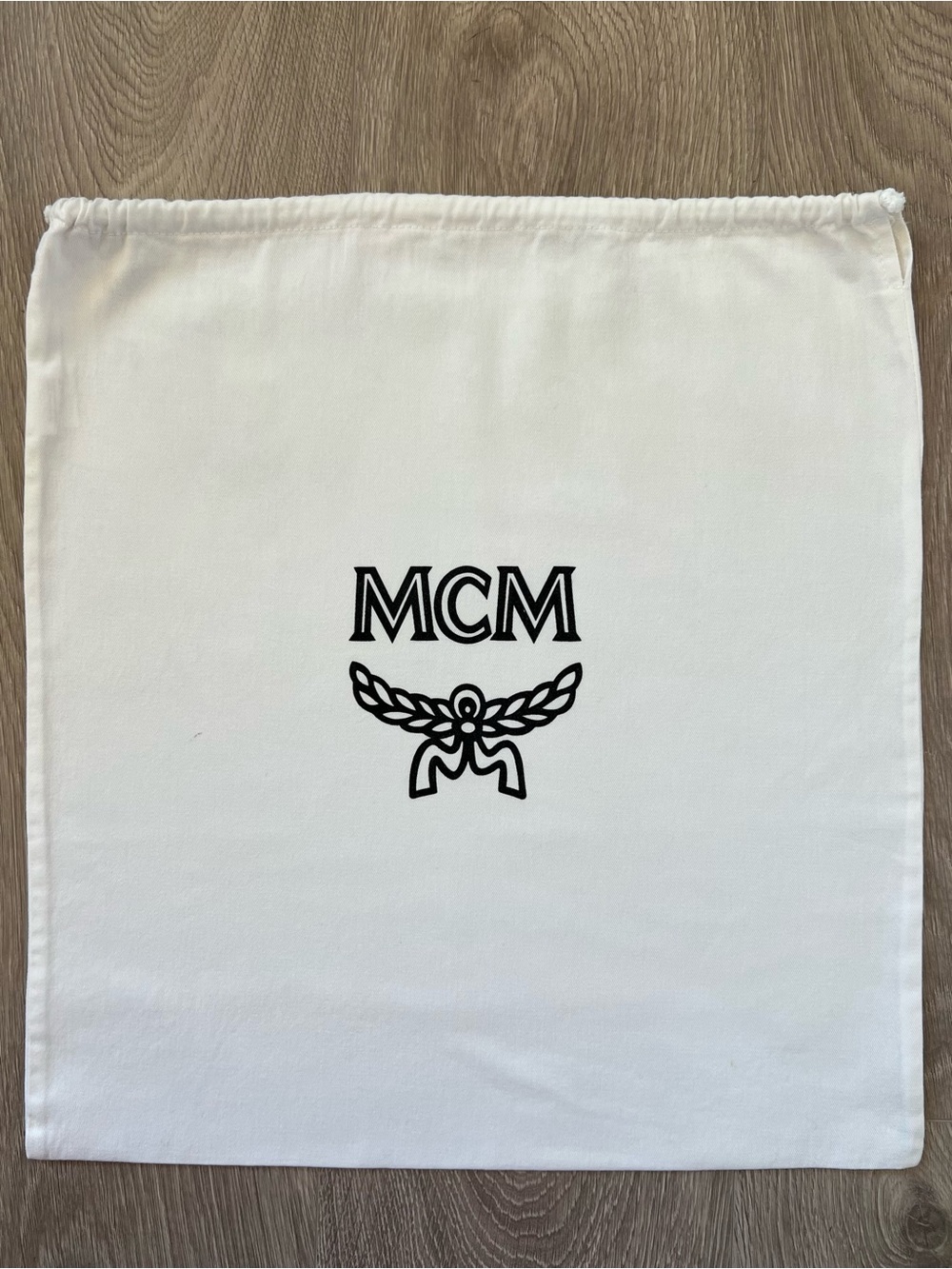 Mcm dust bag (C745)